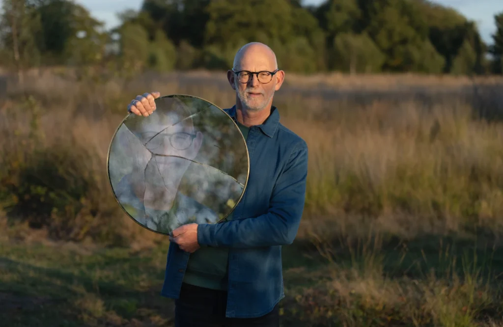 De ontmoeting met Jezelf, hoe die ook mag zijn, is jouw vertrekpunt voor een meer vervuld leven. En ja, dat is (te) leren