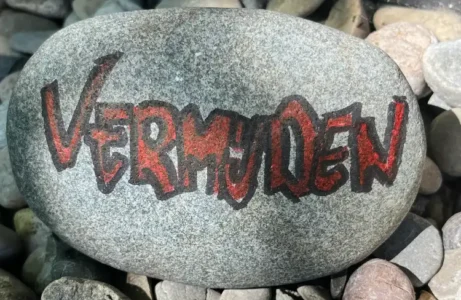 patronen staan in dienst van vermijden: vermijden van pijn, afwijzing, eenzaamheid, schaamte of machteloosheid. Het probleem is alleen: zolang je jezelf blijft vermijden, blijf je ook het volle leven vermijden.